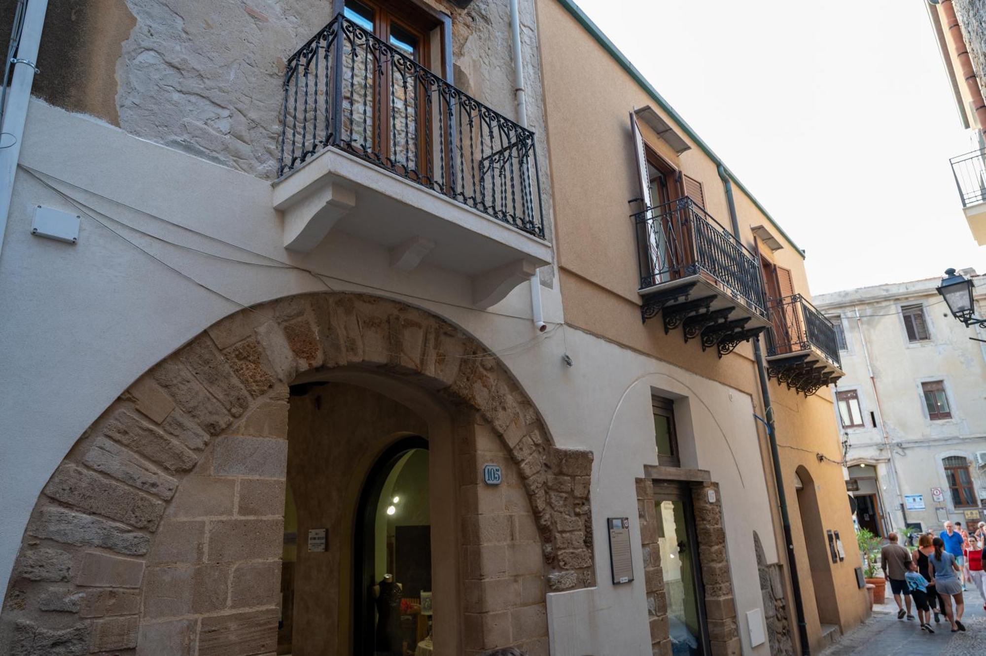 Casa Vacanze Tramonto Alla Marina Cefalù Exterior foto